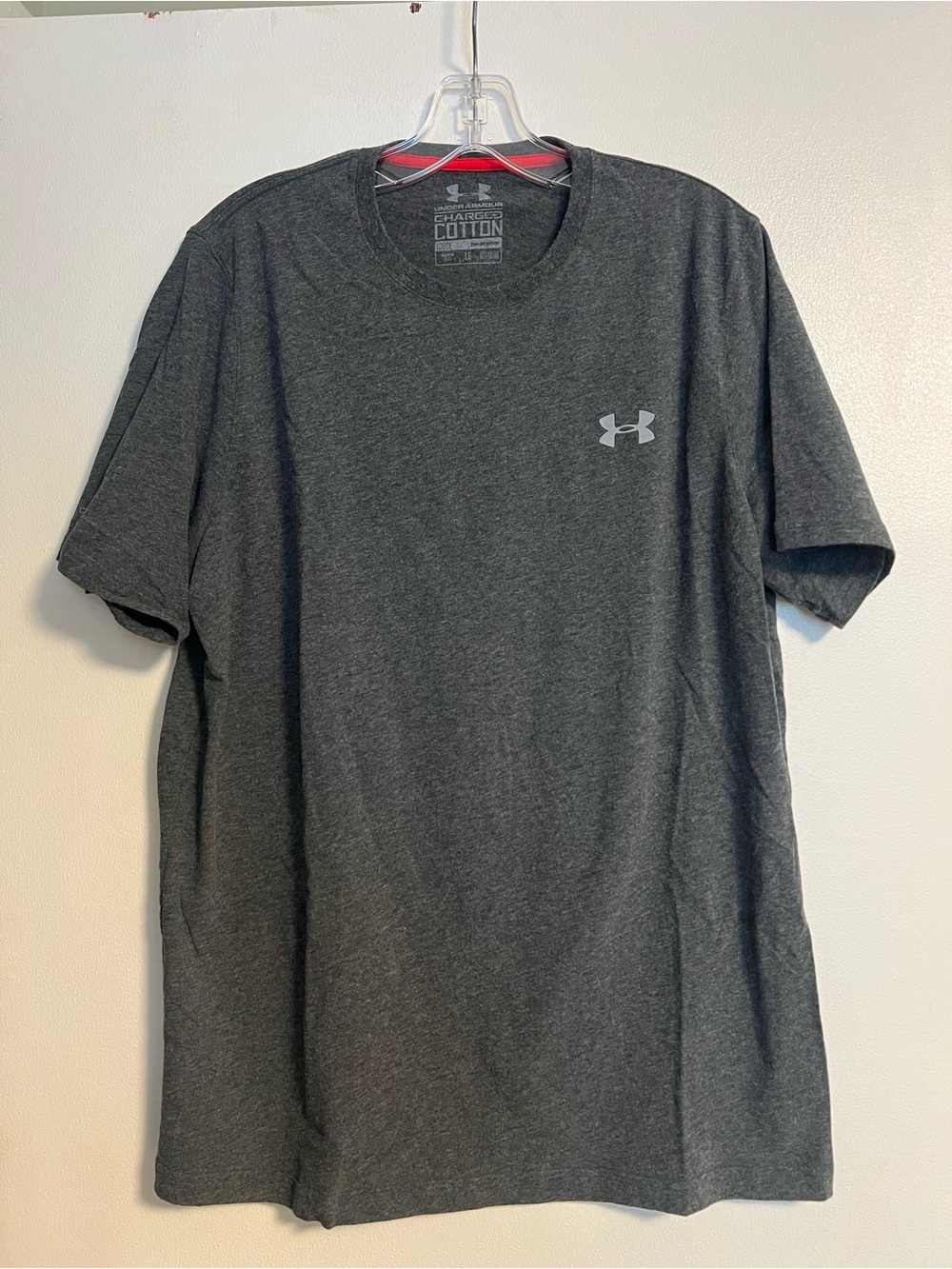 Under Armour Men's Charcoal Crew Neck Short Sleeve - Heat Gear Loose Fit